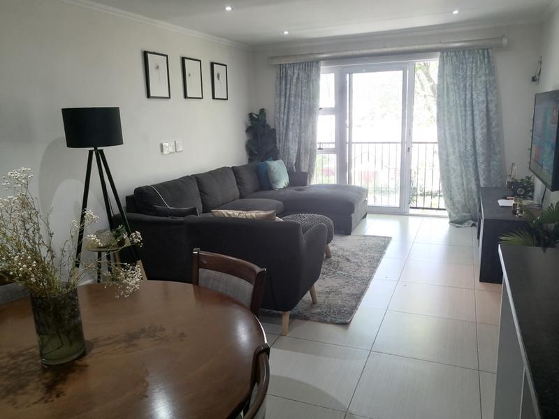 2 Bedroom Property for Sale in Kenilworth Western Cape